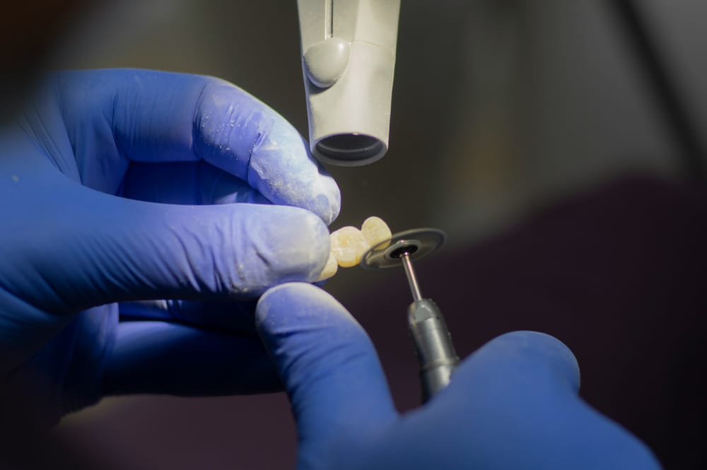 Próteses Flexíveis em Silicone ou Semi-Flexíveis em poliamida de alto impacto
